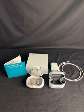 Miracle White Wireless Earbuds & Charging Case Bundle